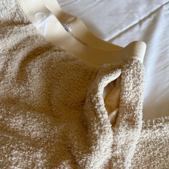 Calvin Klein Cozy Cream Textured Pants - Picture 4 of 10